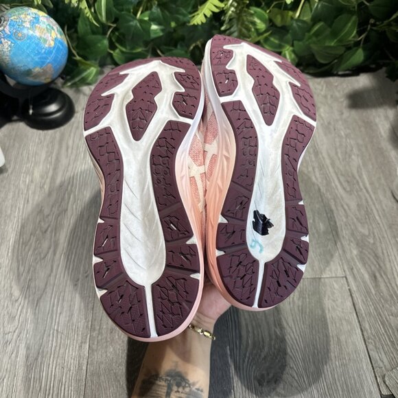 ASICS Women's DYNABLAST 3 Running Shoes 9.5 US Frosted Rose/White-RARE - Picture 7 of 9